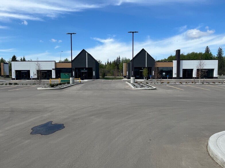 More Photos Of 5335-5397 Edgemont Blvd NW, Edmonton Storefront For Sale