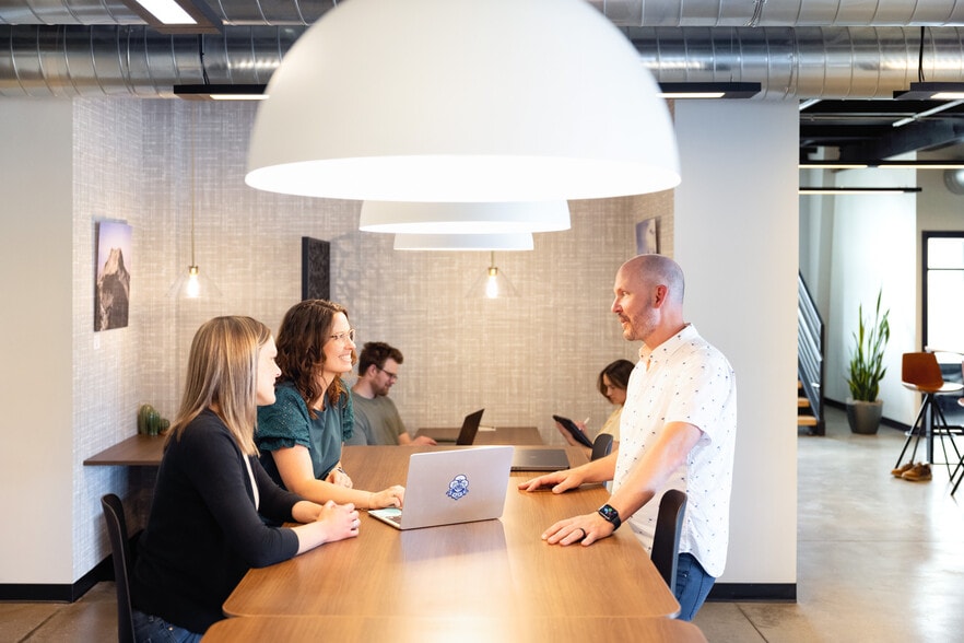 More Photos Of 565 SE 9th St, Bend Coworking Space