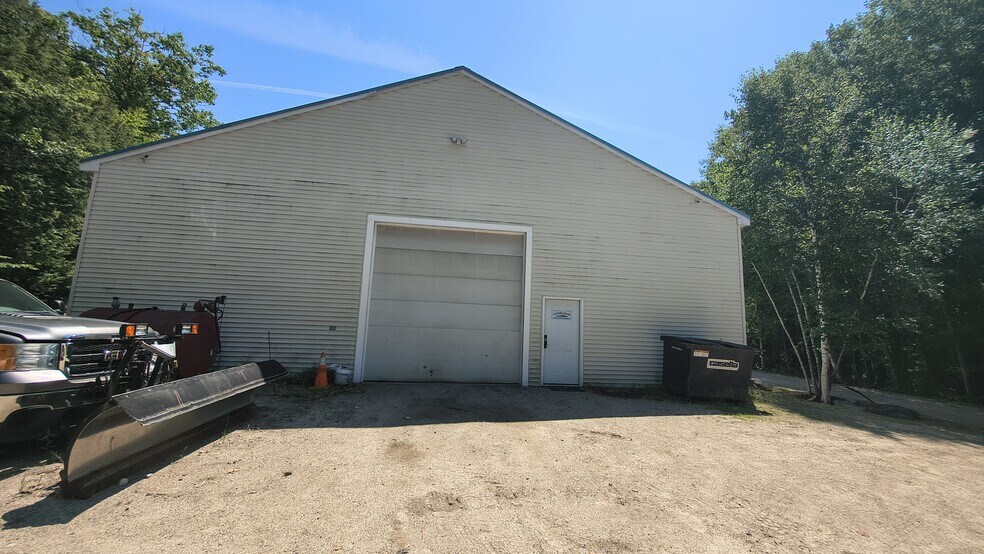 More Photos Of 147 Middle Rd, Center Tuftonboro Warehouse For Sale
