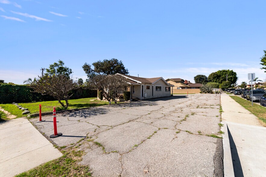 More Photos Of 417 N Wilcox Ave, Montebello Multifamily For Sale