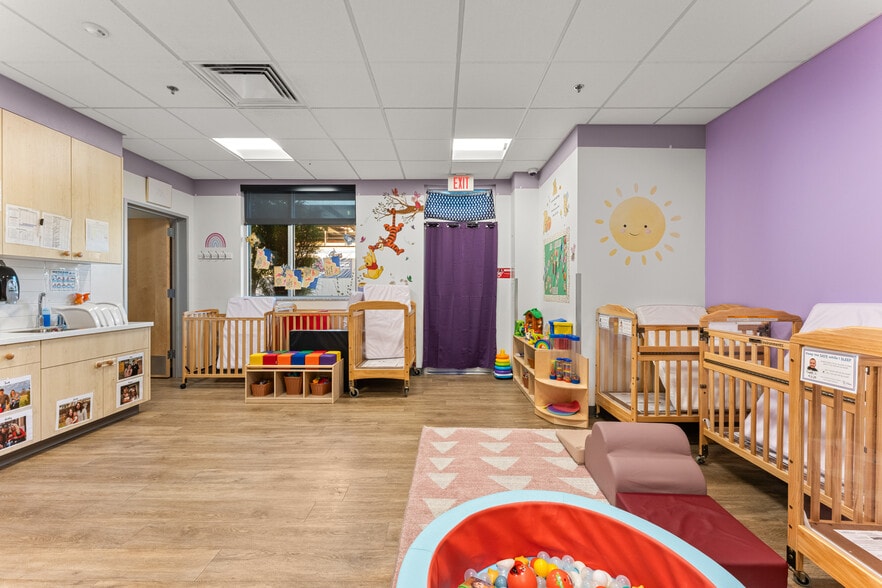More Photos Of 1001 S Sentinel Ln, Meridian Daycare Center For Sale