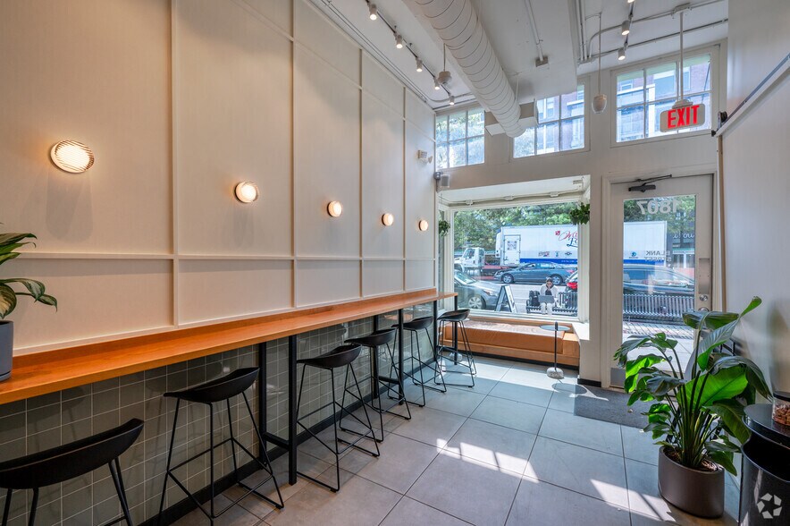More Photos Of 1807 14th St NW, Washington Storefront For Sale