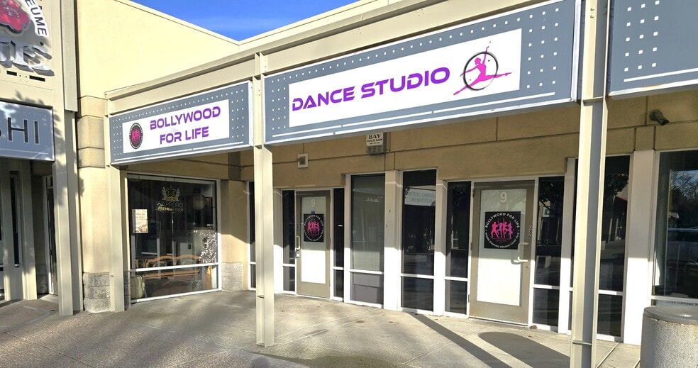 More Photos Of 4855 Hopyard Rd, Pleasanton Freestanding For Lease