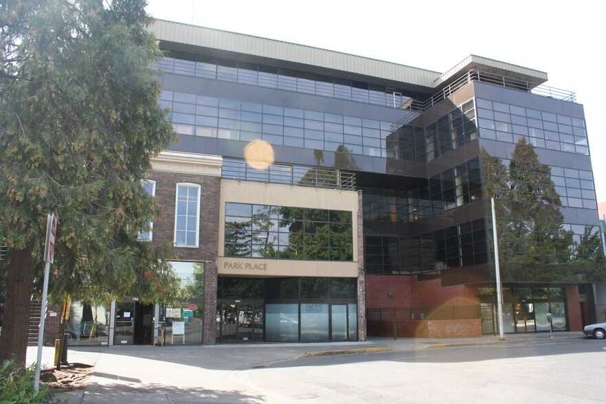 More Photos Of 833-873 Willamette St, Eugene Office For Lease