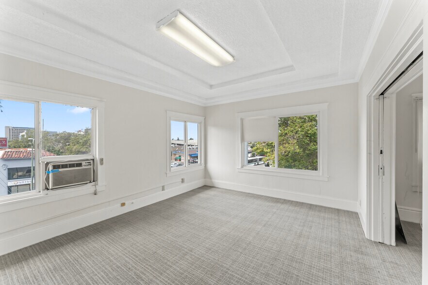 More Photos Of 4000 Broadway, Oakland Medical For Lease