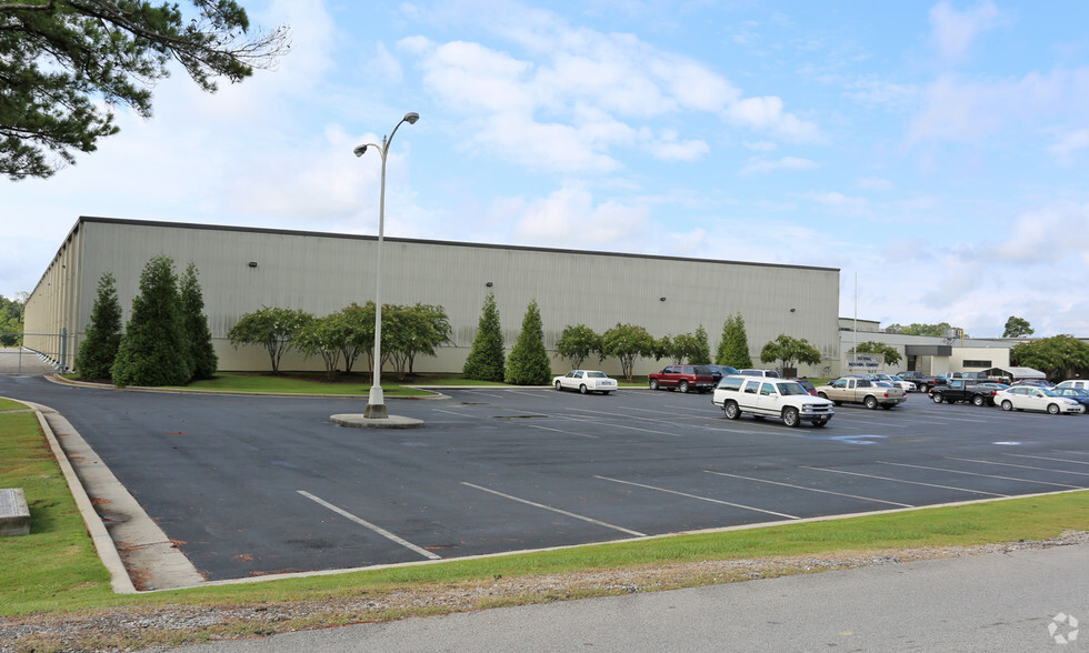 Primary Photo Of 101 Lenwood Rd SE, Decatur Manufacturing For Lease