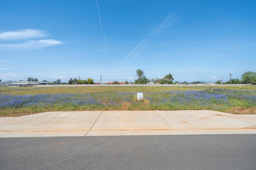 More Photos Of Airport Rd @ Rancho Rd, Redding Land For Sale