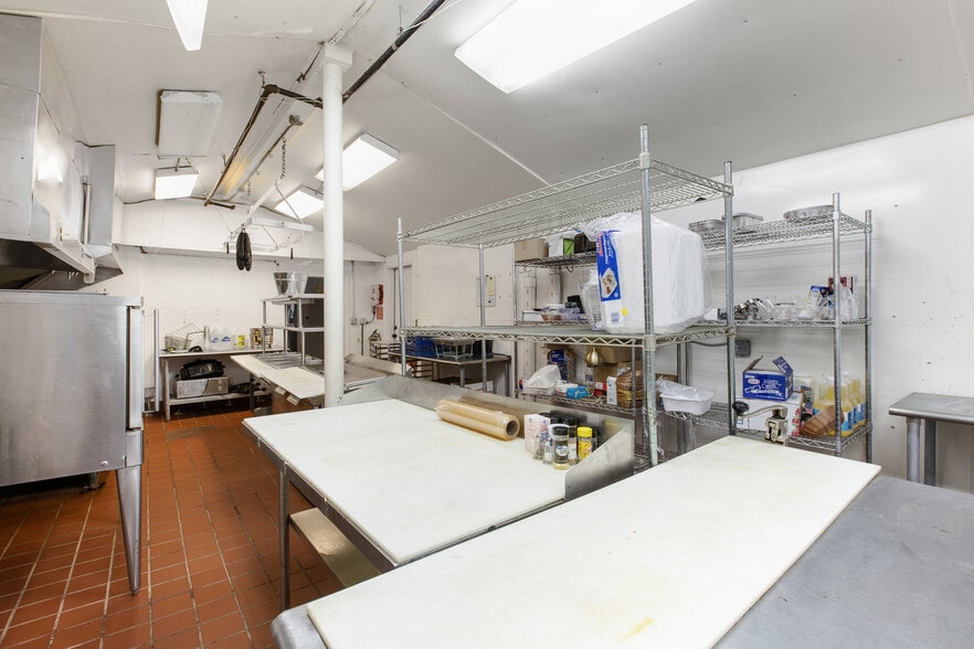 More Photos Of 5459 E Mountain St, Stone Mountain Restaurant For Sale