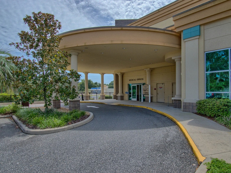 More Photos Of 201 W Guava St, The Villages Medical For Lease