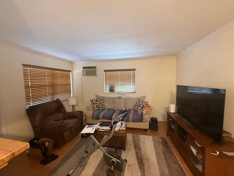 More Photos Of 430 N J St, Lake Worth Beach Apartments For Sale