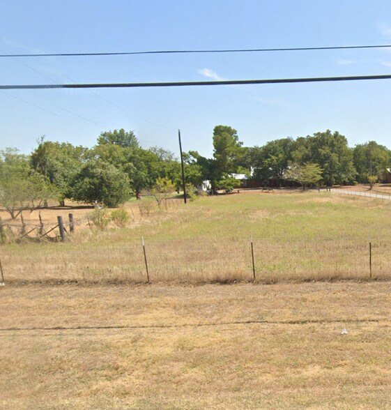 Primary Photo Of 3265 W Highway 199, Springtown Flex For Sale