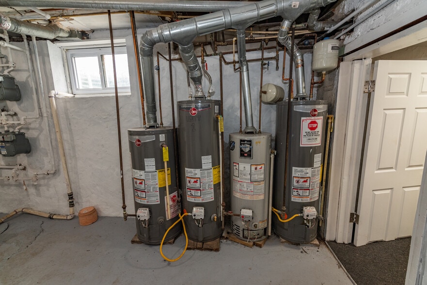 More Photos Of 1605 Homestead St, Baltimore Apartments For Sale