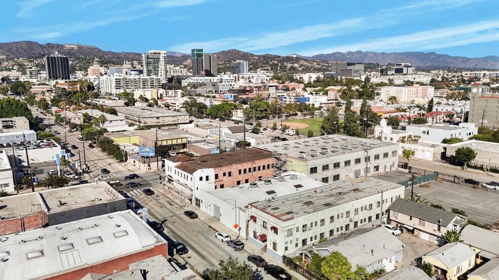 More Photos Of 1042 N Wilcox Ave, Los Angeles Hotel For Lease