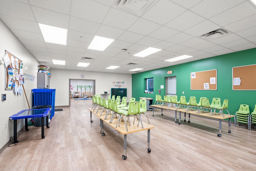 More Photos Of 10102 S Padre Island Dr, Corpus Christi Medical For Lease
