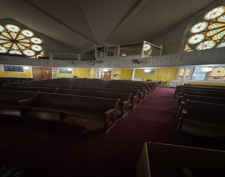 More Photos Of 91 Richmond St, Brooklyn Religious Facility For Sale