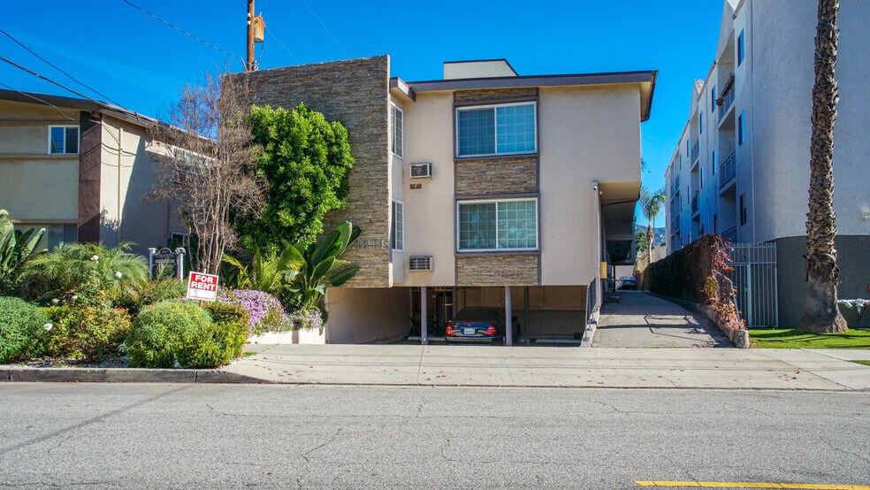 More Photos Of 1814 Grismer Ave, Burbank Apartments For Sale