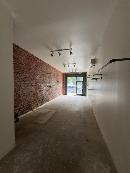 More Photos Of 1461 W Sunset Blvd, Los Angeles Apartments For Lease