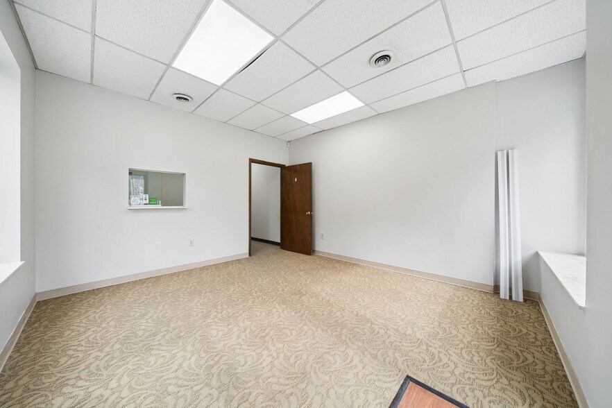 More Photos Of 4201 Butler St, Pittsburgh Storefront Retail Residential For Lease