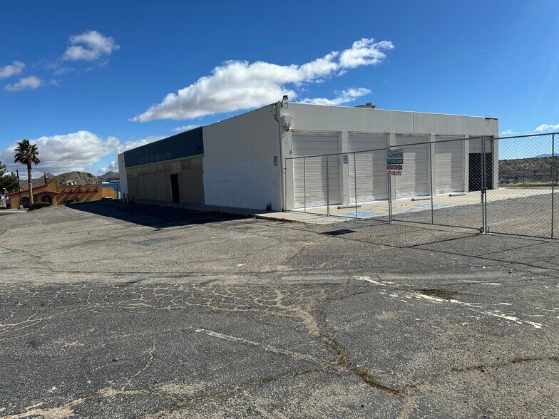 More Photos Of 15095 7th St, Victorville Light Distribution For Sale