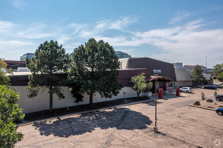 More Photos Of 8500 E Orchard Rd, Greenwood Village Freestanding For Lease