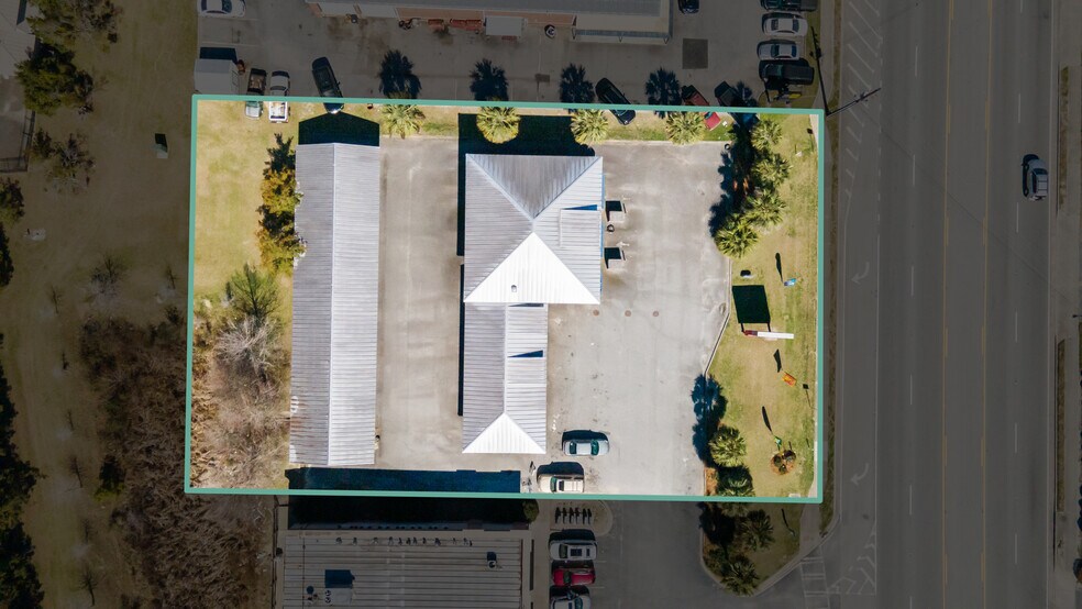 More Photos Of 1065 W Oglethorpe Hwy, Hinesville Carwash For Sale