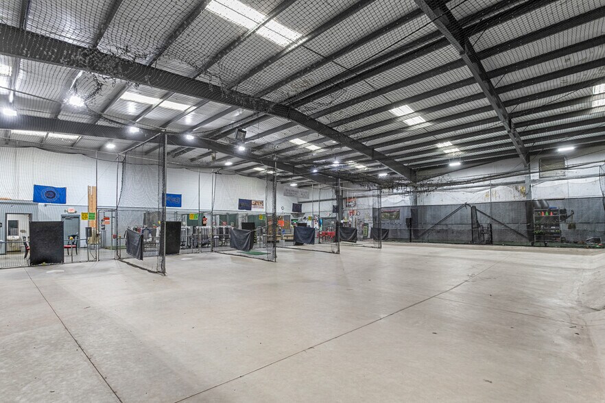 More Photos Of 2233 W Hanford Rd, Burlington Freestanding For Sale