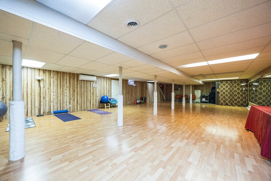 More Photos Of 1 N Valley Ave, Vineland Office Residential For Sale