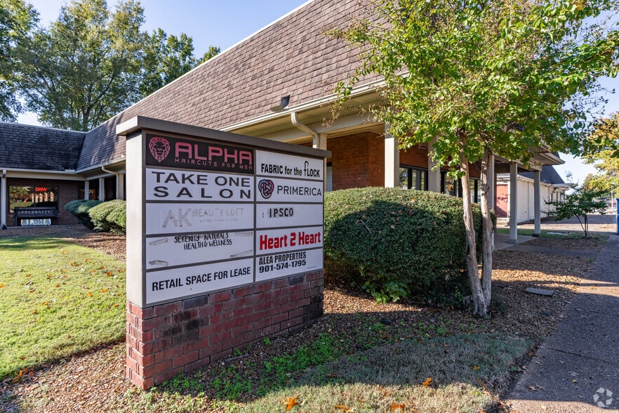 More Photos Of 6255-6273 E Stage Plz, Bartlett Office For Lease