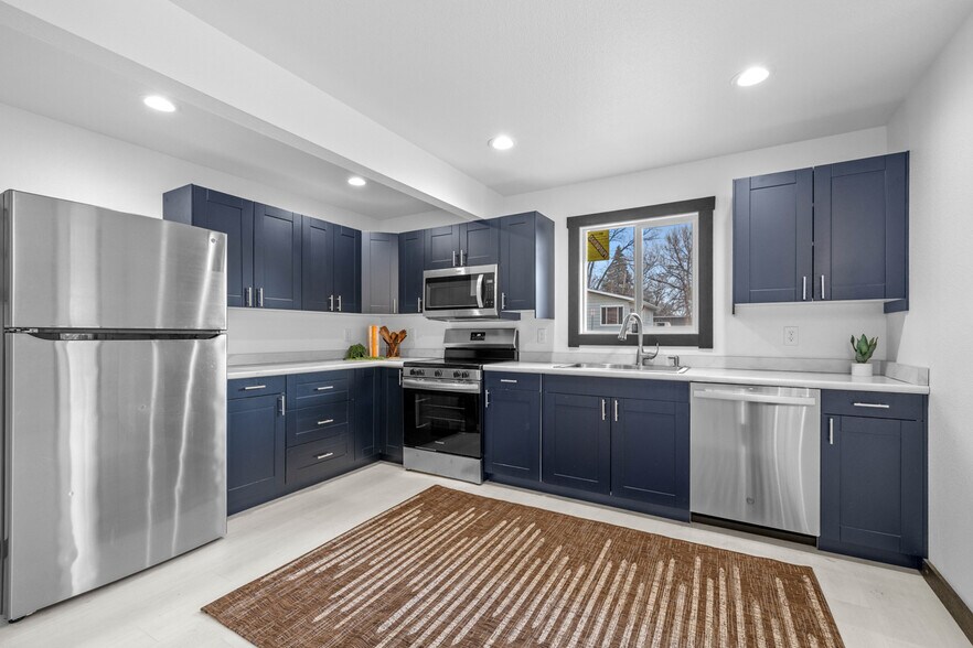 More Photos Of 1113 10th St NW, Minot Multifamily For Sale