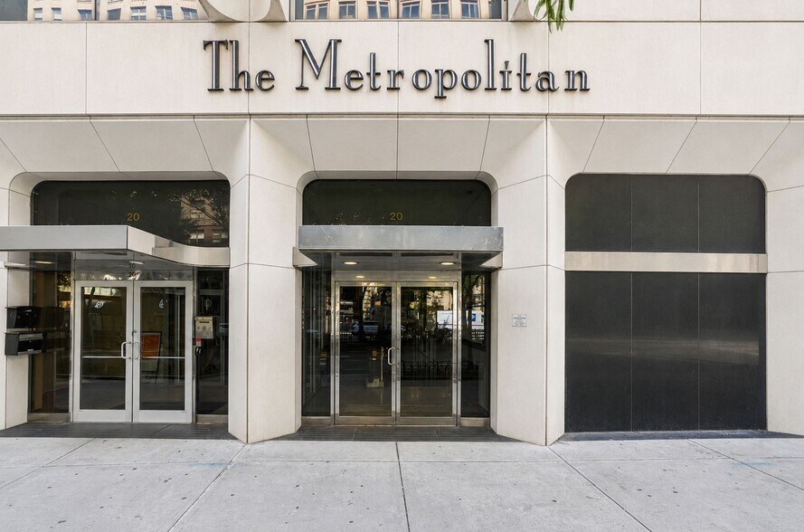 More Photos Of 20 Marietta St NW, Atlanta Apartments For Sale