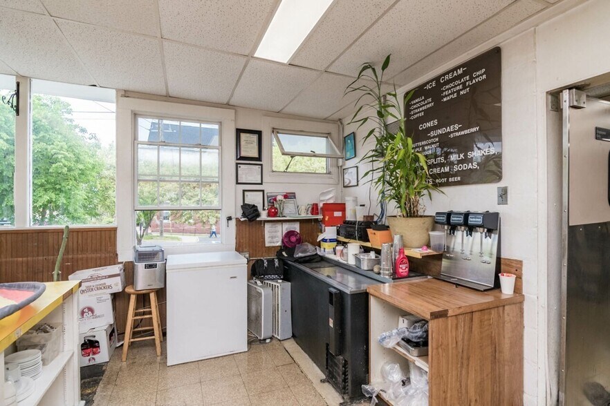 More Photos Of 7 Avenue A, Turners Falls Restaurant For Sale