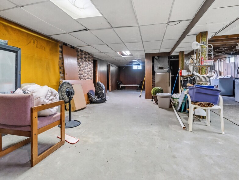 More Photos Of 16154 US 63 Hwy, Hayward Hotel For Sale