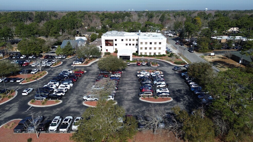 More Photos Of 1202 Medical Center Dr, Wilmington Hospital For Lease