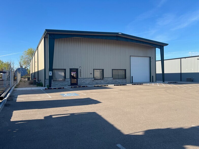 More Photos Of 3653 E Comstock Ave, Nampa Industrial For Lease