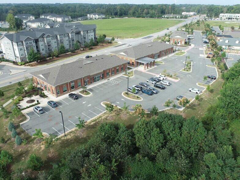 More Photos Of 2071 Ralph Stephens Rd, Holly Springs Medical For Lease