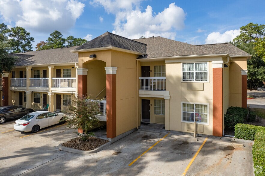 More Photos Of 13223 Champions Plaza Dr, Houston Apartments For Sale