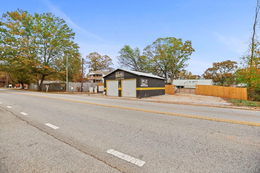 More Photos Of 1153 Highway 29 S, Newnan Service For Sale