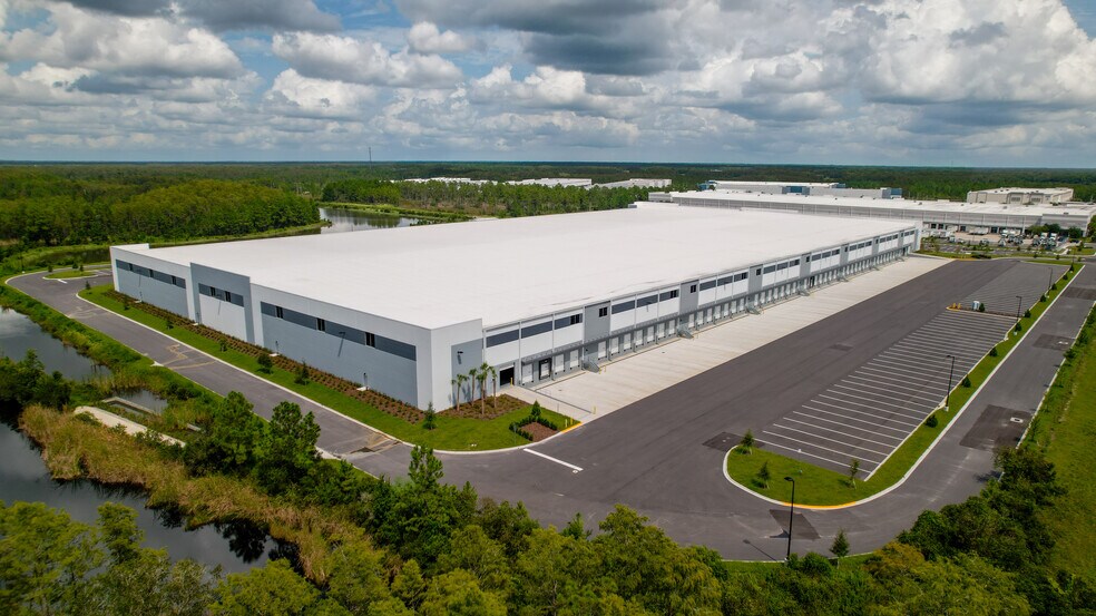 More Photos Of 8660 Transport Dr, Orlando Warehouse For Lease