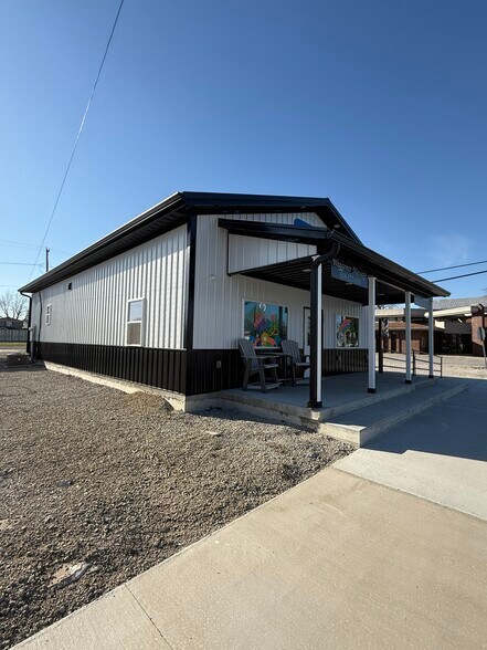 More Photos Of 307 S Superior St, Ramsey General Retail For Sale