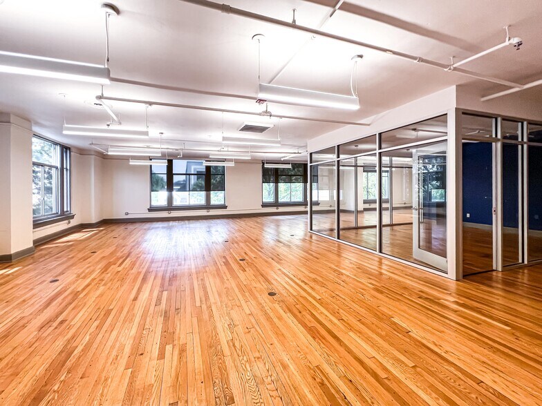 More Photos Of 200 Fayetteville St, Raleigh Loft Creative Space For Lease