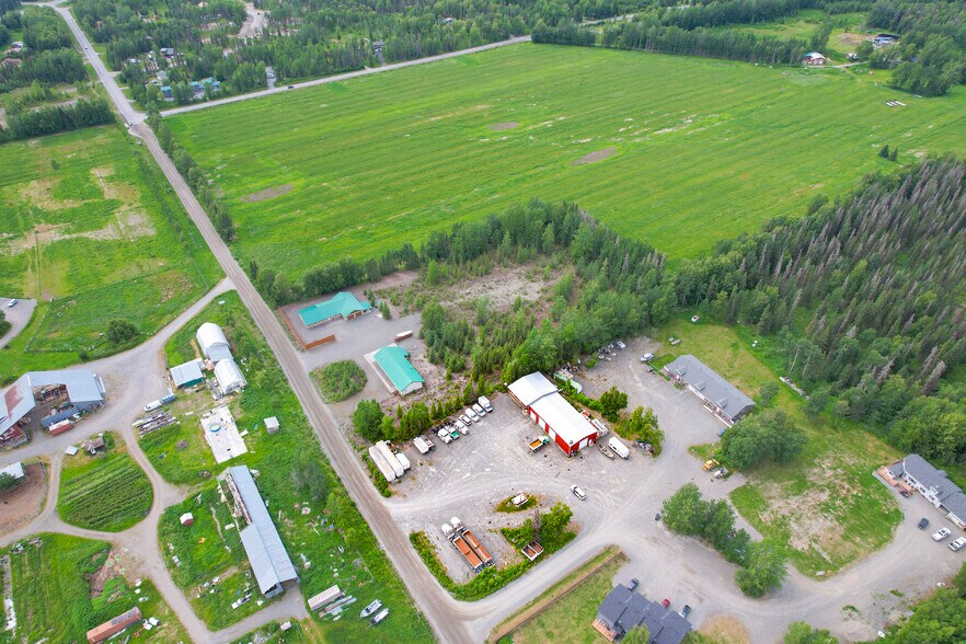 More Photos Of 39031 Strawberry Ct, Kenai Flex For Sale