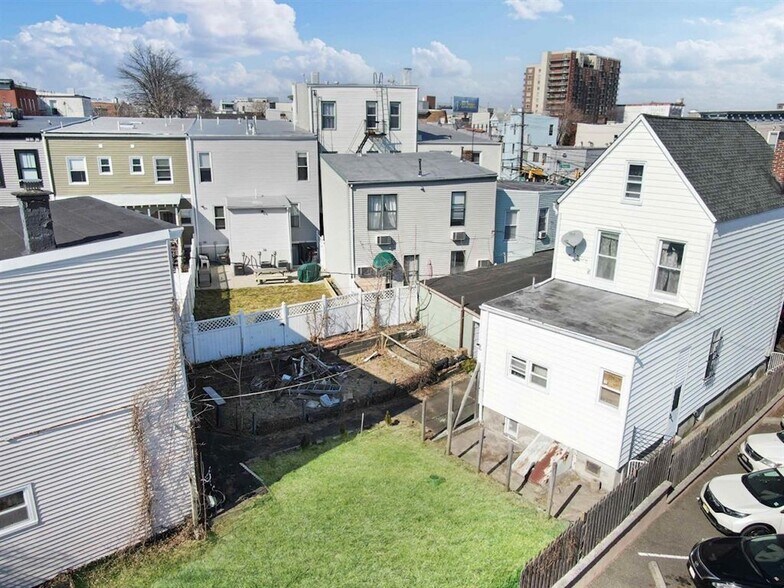 More Photos Of 115 Hackensack Ave, Weehawken Land For Sale
