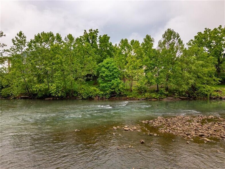 More Photos Of 000 Front St, Robinson Land For Sale