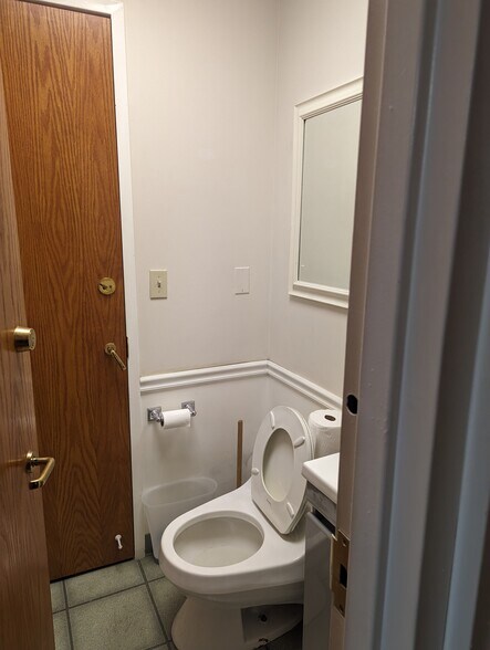 More Photos Of 161 Madison Ave, New York Medical For Lease