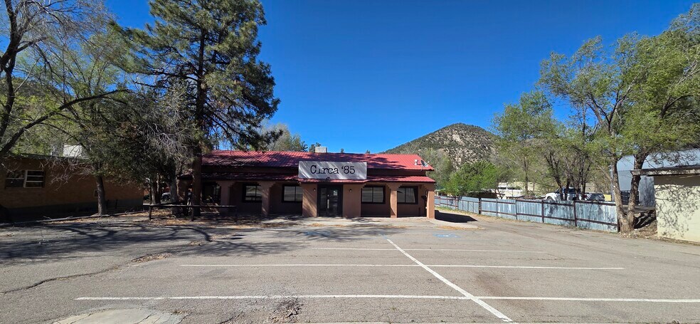 More Photos Of 382 Sudderth Dr, Ruidoso General Retail For Lease