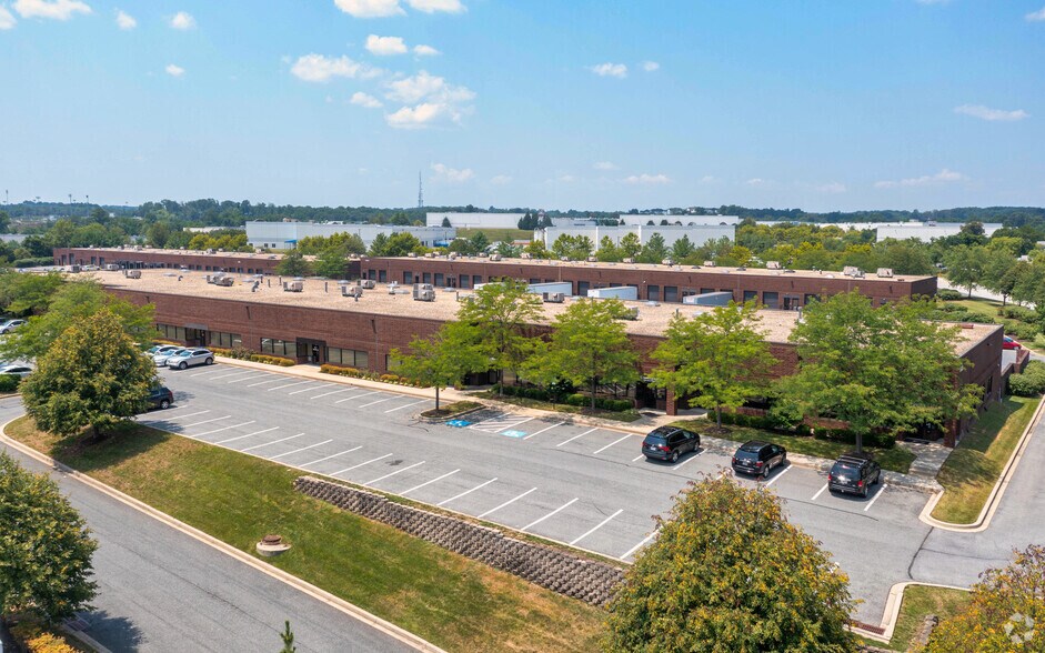 More Photos Of 7020 Troy Hill Dr, Elkridge Unknown For Lease