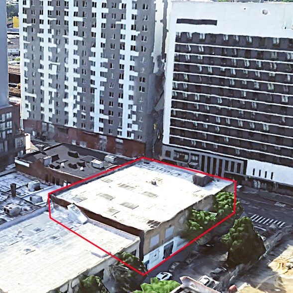 Primary Photo Of 148-05 Archer Ave, Jamaica Showroom For Sale