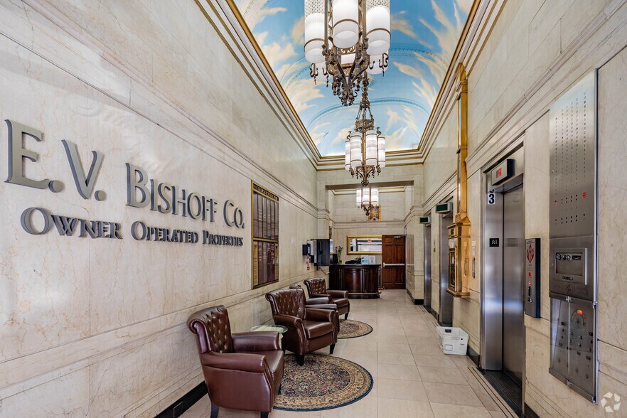 More Photos Of 235-239 4th Ave, Pittsburgh Office For Lease