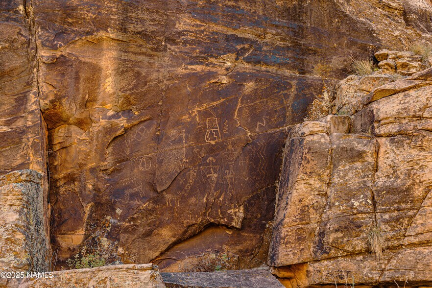 More Photos Of 000 Bell Cow Rd Aka Rock Art Ranch Rd, Winslow Land For Sale