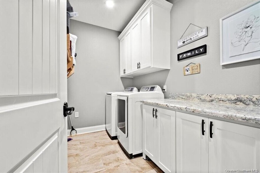 More Photos Of 6418 Topsy Bell Rd, Ragley Specialty For Sale